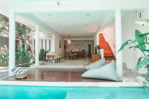 Casa Naima Petitenget Villa